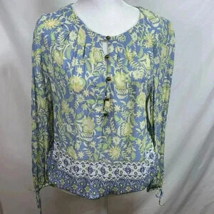 Lucky Brand Blue & Yellow Floral Elastic Waist, 3/4 Sleeve Top, Brass Buttons.